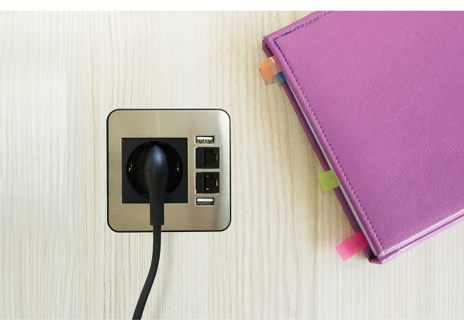 Digitel Source - Boitier de connectique Alu avec couvercle Noir - 1 x 230v FR + 1 USB-A charge + 1 LAN + 1 HDMI